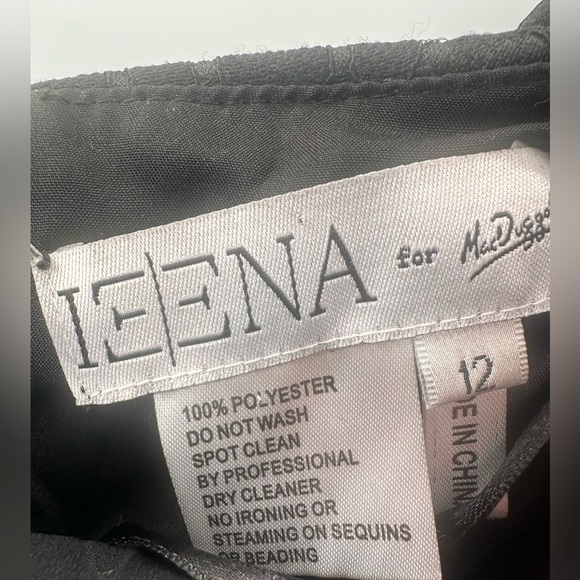 Ieena MacDuggal Black Ruffle Off The Shoulder Formal Dress Size 12 NEW - Picture 3 of 3